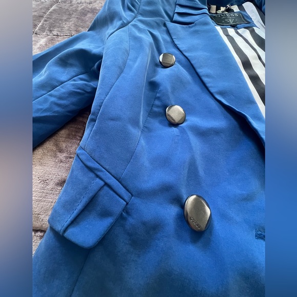 GUESS Blazer - Picture 3 of 5